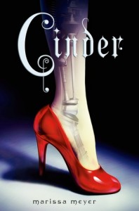 Cinder (Lunar Chronicles, #1)